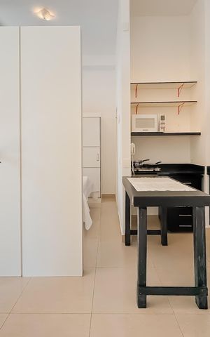 Studio para alugar com 30m², 1 quarto e 1 vaga Studio para alugar com 30m², 1 quarto e 1 vagaSala