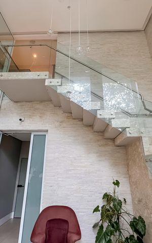 Studio para alugar com 30m², 1 quarto e 1 vaga Studio para alugar com 30m², 1 quarto e 1 vagaHall social