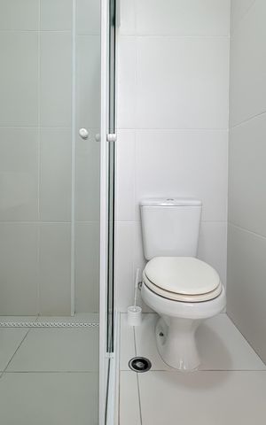 Studio para alugar com 30m², 1 quarto e 1 vaga Studio para alugar com 30m², 1 quarto e 1 vagaBanheiro