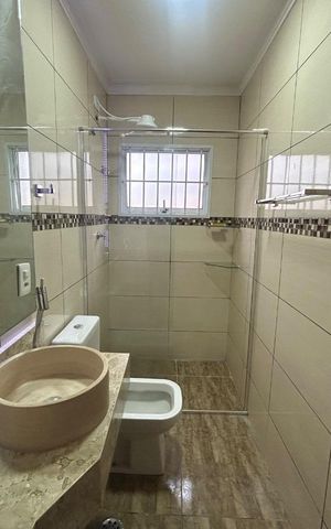 Casa à venda com 150m², 3 quartos e 2 vagas
