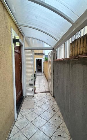 Casa à venda com 150m², 3 quartos e 2 vagas