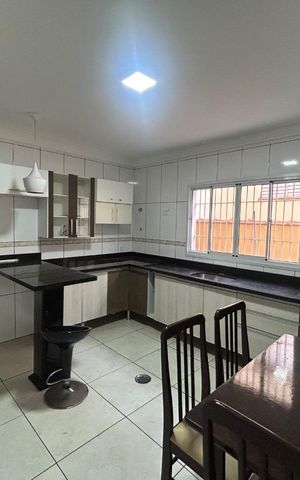 Casa à venda com 150m², 3 quartos e 2 vagas