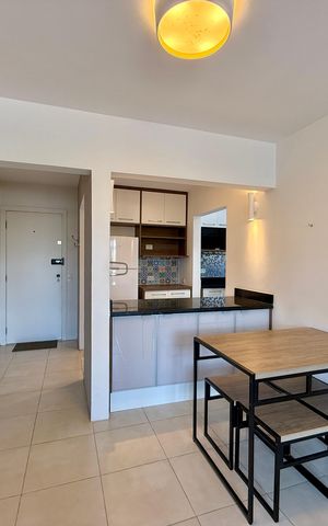 Apartamento à venda com 65m², 1 quarto e 1 vaga Apartamento à venda com 65m², 1 quarto e 1 vagaSala