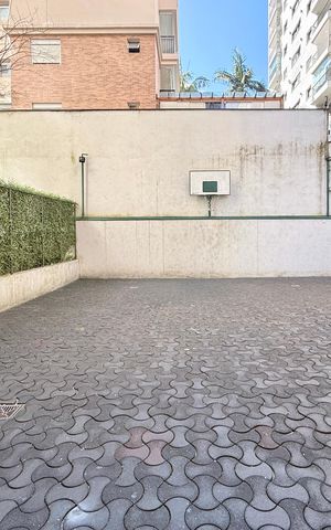 Apartamento à venda com 70m², 3 quartos e 1 vagaÁrea comum