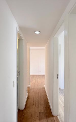 Apartamento à venda com 70m², 3 quartos e 1 vagaCorredor 