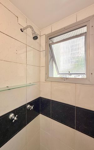 Apartamento à venda com 70m², 3 quartos e 1 vagaBanheiro da suíte