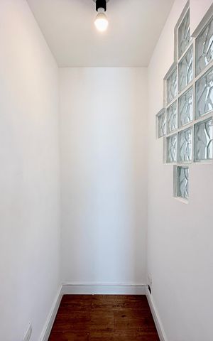 Apartamento à venda com 70m², 3 quartos e 1 vagaEscritório