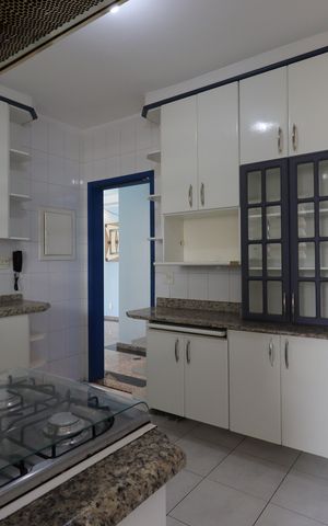 Apartamento para alugar com 97m², 3 quartos e 2 vagasCozinha