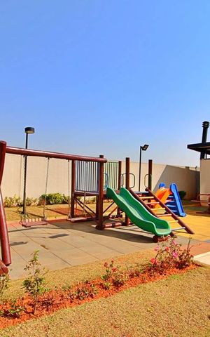 Apartamento à venda com 65m², 3 quartos e 1 vaga Apartamento à venda com 65m², 3 quartos e 1 vagaPlayground