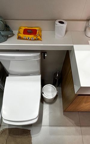 Apartamento à venda com 65m², 3 quartos e 1 vaga Apartamento à venda com 65m², 3 quartos e 1 vagaBanheiro da Suíte