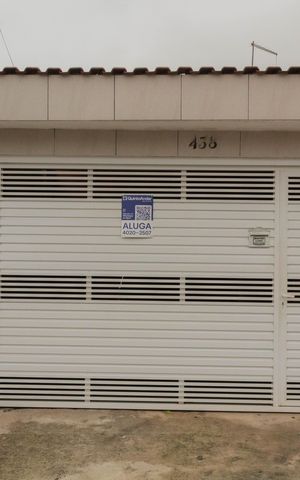 Casa para alugar com 140m², 3 quartos e 2 vagas Casa para alugar com 140m², 3 quartos e 2 vagasFachada