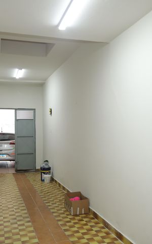 Casa à venda com 210m², 3 quartos e 2 vagasCorredor