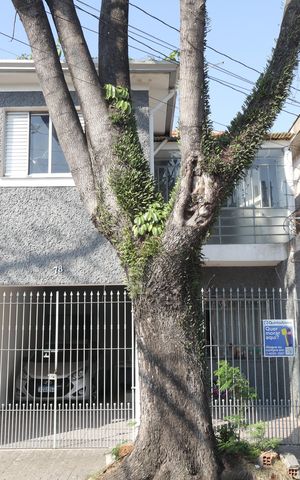 Casa à venda com 210m², 3 quartos e 2 vagasFachada do imóvel