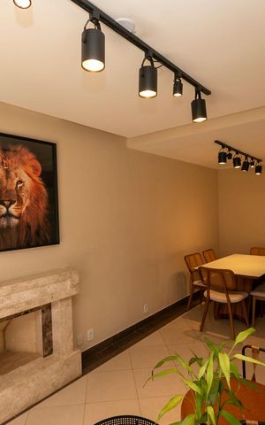 Casa de condomínio à venda com 190m², 3 quartos e 4 vagasSala