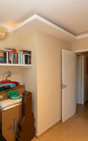 Casa de condomínio à venda com 190m², 3 quartos e 4 vagasQuarto