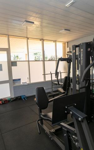 Casa de condomínio à venda com 190m², 3 quartos e 4 vagasÁrea externa