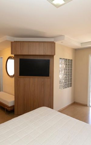 Casa de condomínio à venda com 190m², 3 quartos e 4 vagasSuíte