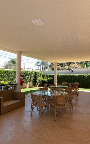 Casa de condomínio à venda com 190m², 3 quartos e 4 vagasÁrea externa