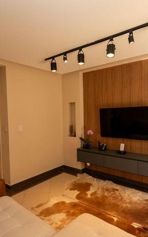 Casa de condomínio à venda com 190m², 3 quartos e 4 vagasSala
