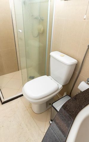 Casa de condomínio à venda com 190m², 3 quartos e 4 vagasBanheiro Suíte