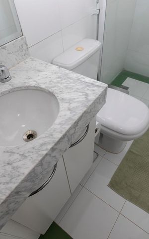 Casa de condomínio à venda com 190m², 3 quartos e 4 vagasBanheiro Social