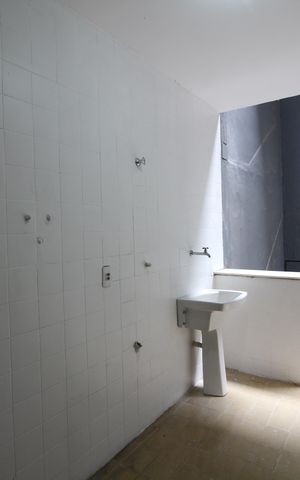 Casa à venda com 412m², 5 quartos e 3 vagasÁrea de Serviço
