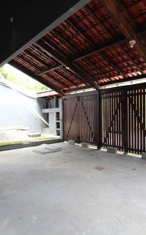 Casa à venda com 412m², 5 quartos e 3 vagasGaragem
