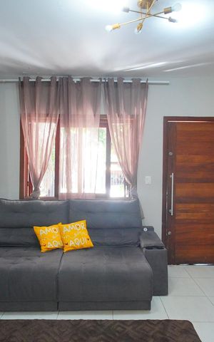 Casa à venda com 150m², 3 quartos e 1 vagaSala
