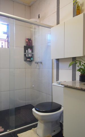 Casa à venda com 150m², 3 quartos e 1 vagaBanheiro