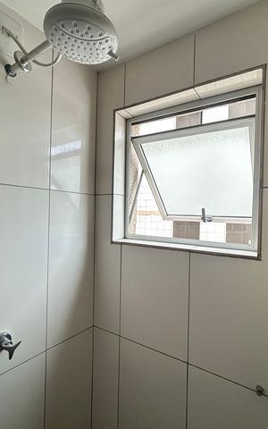 Apartamento para alugar com 55m², 2 quartos e 2 vagas Apartamento para alugar com 55m², 2 quartos e 2 vagasBanheiro