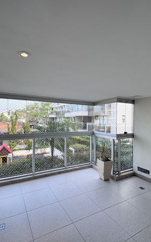 Apartamento para alugar com 90m², 2 quartos e 2 vagas Apartamento para alugar com 90m², 2 quartos e 2 vagasVaranda