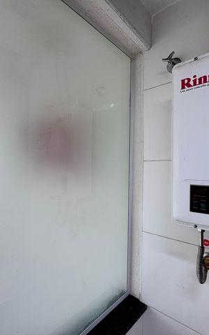 Apartamento para alugar com 90m², 2 quartos e 2 vagas Apartamento para alugar com 90m², 2 quartos e 2 vagasCozinha e Área de Serviço