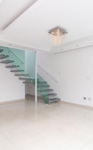 Casa à venda com 204m², 3 quartos e 2 vagasSala
