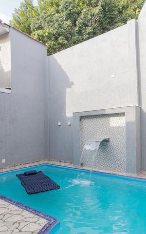 Casa à venda com 204m², 3 quartos e 2 vagasÁrea comum - Piscina
