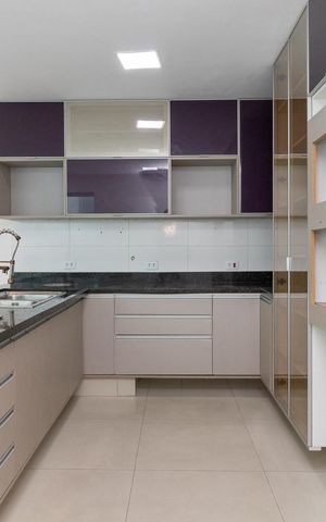 Casa à venda com 204m², 3 quartos e 2 vagasCozinha