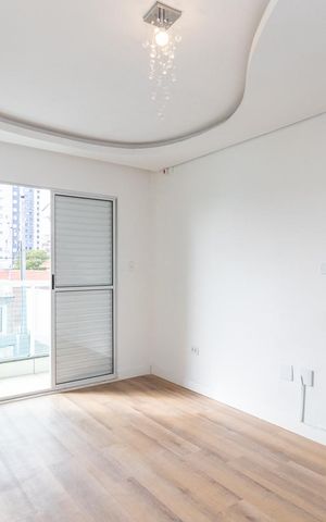 Casa à venda com 204m², 3 quartos e 2 vagasSuíte