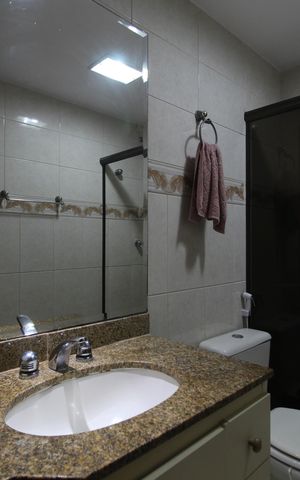Apartamento à venda com 80m², 2 quartos e 1 vagaBanheiro da Suíte