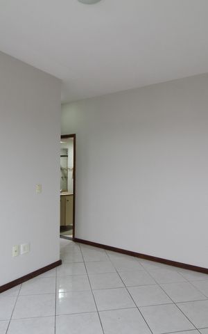 Apartamento à venda com 80m², 2 quartos e 1 vagaSuíte