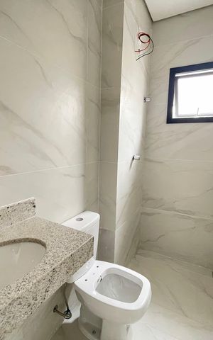 Apartamento à venda com 189m², 3 quartos e 2 vagasBanheiro social