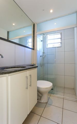 Apartamento à venda com 80m², 3 quartos e 2 vagas Apartamento à venda com 80m², 3 quartos e 2 vagasBanheiro