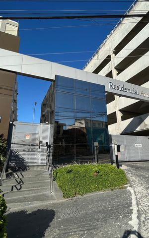 Apartamento à venda com 43m², 2 quartos e 1 vagaFachada e portaria