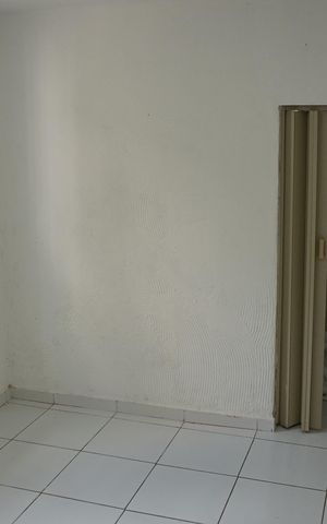 Casa para alugar com 70m², 2 quartos e 1 vagaQuarto 1