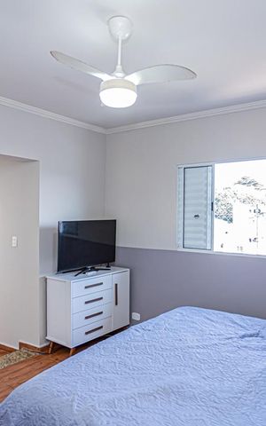 Casa à venda com 207m², 2 quartos e 4 vagas Casa à venda com 207m², 2 quartos e 4 vagasSuíte 1
