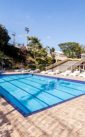 Apartamento à venda com 64m², 3 quartos e 1 vagaÁrea comum - Piscina