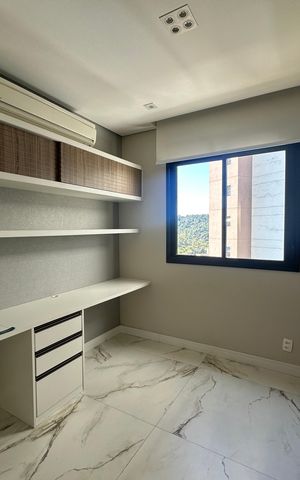 Apartamento à venda com 112m², 3 quartos e 2 vagasEscritório