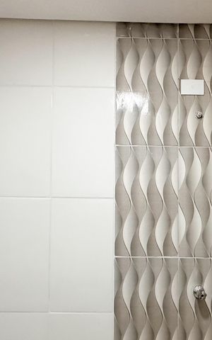 Casa à venda com 110m², 3 quartos e 1 vaga Casa à venda com 110m², 3 quartos e 1 vagaBanheiro da Suíte