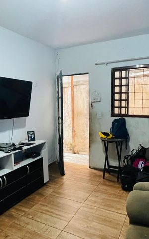 Casa à venda com 82m², 2 quartos e 1 vaga Casa à venda com 82m², 2 quartos e 1 vagaSala