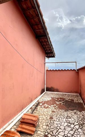 Casa à venda com 252m², 5 quartos e 3 vagas Casa à venda com 252m², 5 quartos e 3 vagasÁrea de Serviço