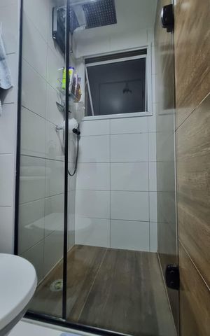 Apartamento à venda com 48m², 2 quartos e 1 vaga Apartamento à venda com 48m², 2 quartos e 1 vagaBanheiro