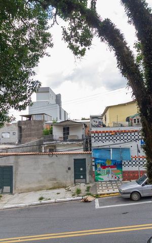 Apartamento à venda com 47m², 2 quartos e sem vaga Apartamento à venda com 47m², 2 quartos e sem vagaVaranda - vista